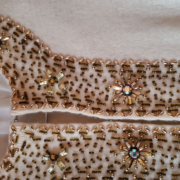 Sweater - Picture 2 of 4